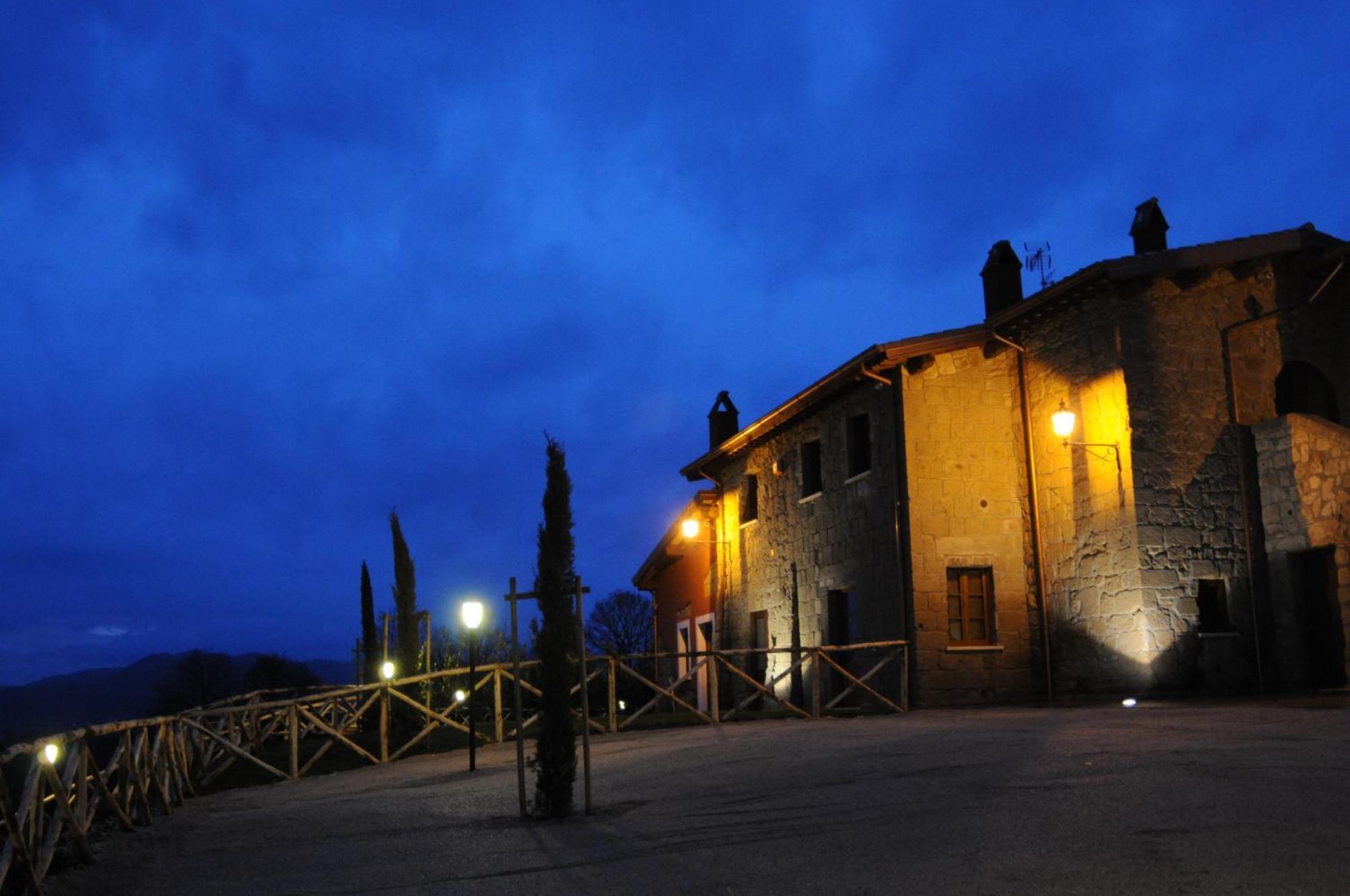 Agriturismo Podere Del Lepre San Quirico  エクステリア 写真