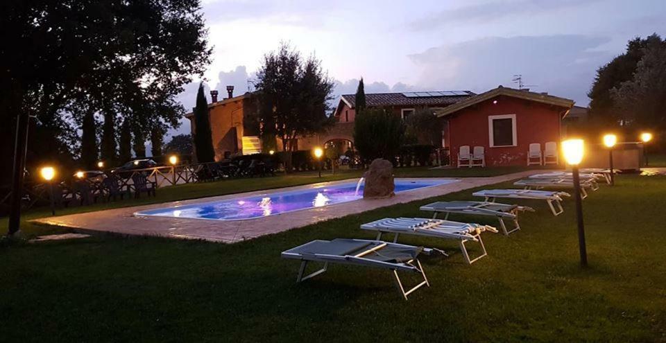 Agriturismo Podere Del Lepre San Quirico  エクステリア 写真