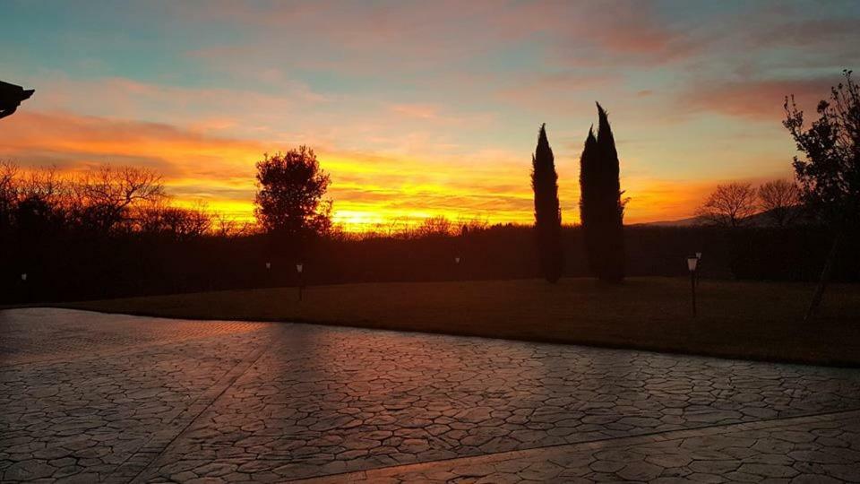 Agriturismo Podere Del Lepre San Quirico  エクステリア 写真